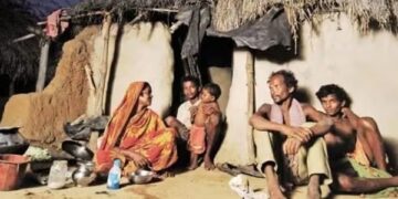 भारत में आंकड़ों की दुनिया में गजब का विरोधाभास है।