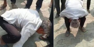 ब्राह्मणों ने एक बूढ़े आदमी को मुर्गा बना दिया, और उसके पैरों पर सिर रखकर माफी मांगने को मजबूर किया